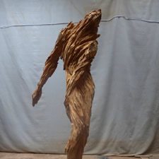 Ermite, sculpture en bois réalisée à la tronçonneuse par Xavier Dambrine